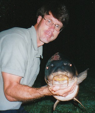 richard_walkers_famous_uk_record_carp_from_redmire_was_44lb_why_im_into_bait_head_view_of_43lb_common-01.jpg richard_walkers_famous_uk_record_carp_from_redmire_was_44lb_why_im_into_bait_head_view_of_43lb_common-01.jpg